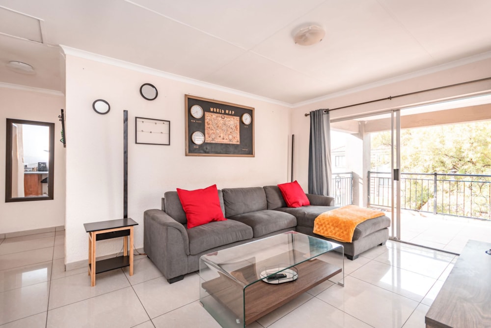 Apartment for sale in Willowbrook - RAN1730710