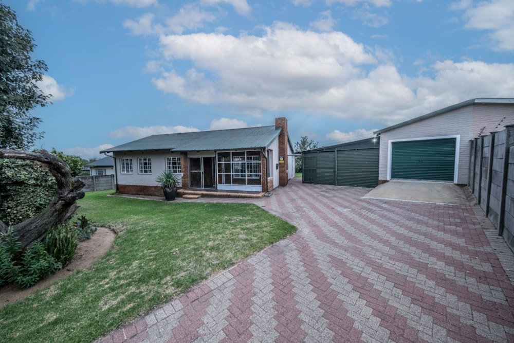 House for sale in Klipfontein , Witbank, eMalahleni - 1WD1731171 House for sale in Klipfontein , Witbank, eMalahleni - 1WD1731171
