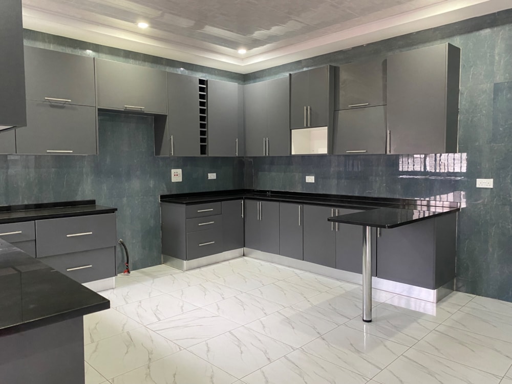 Commercial Building to rent in Olympia Park, Zambia - 3ZA1730763