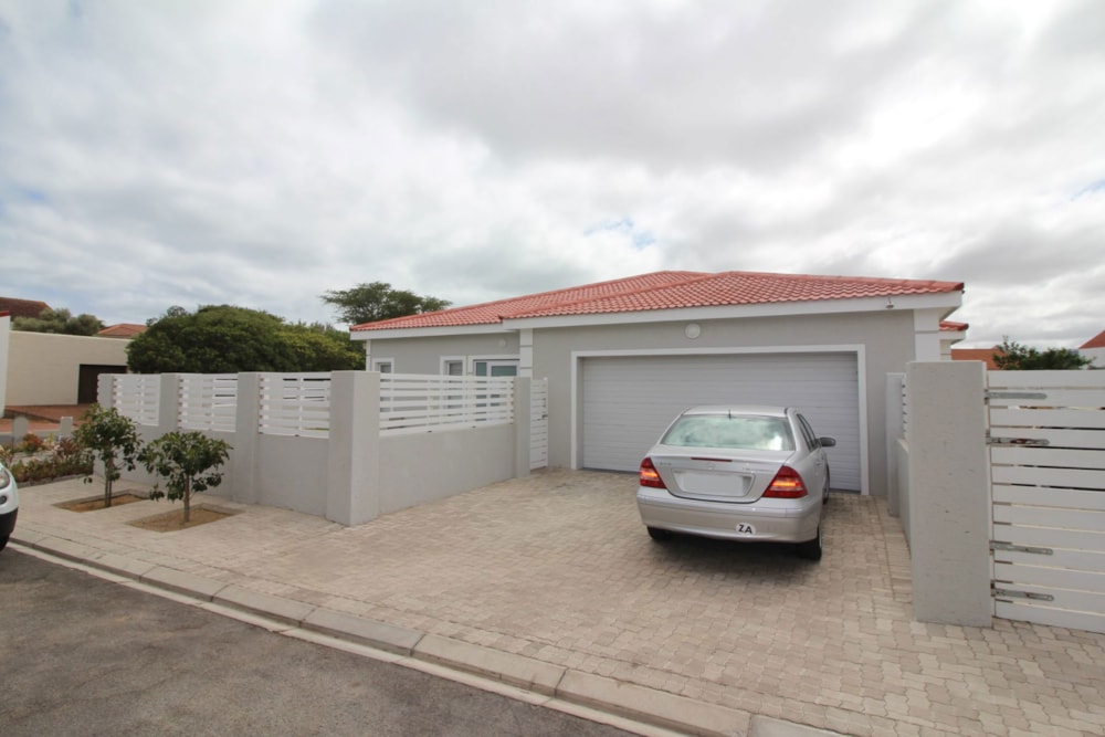 House for sale in Port Owen - LA1730754