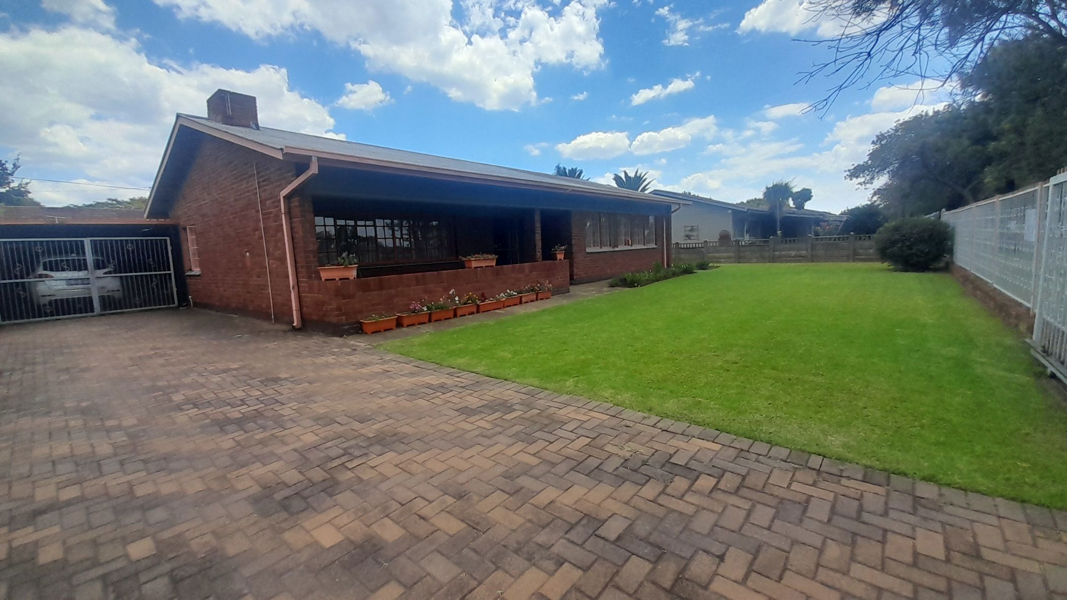 House for sale in Vanderbijlpark SW 1 - 1VT1730796