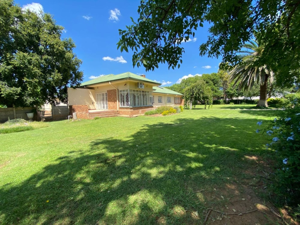 House to rent in Vryburg - 1RN1730889