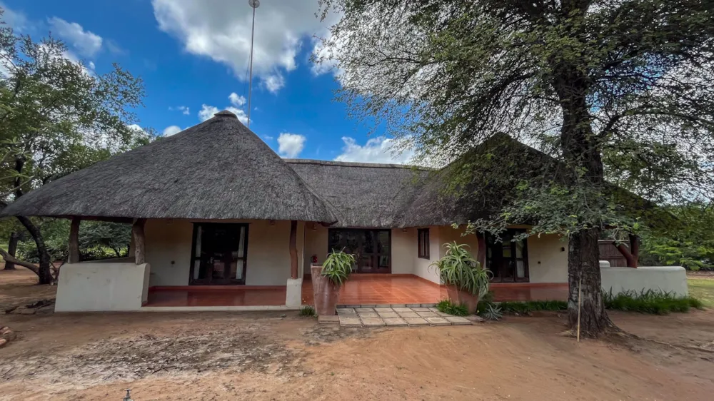 Golf estate house let in Phalaborwa - 1PW1730815 Golf estate house let in Phalaborwa - 1PW1730815