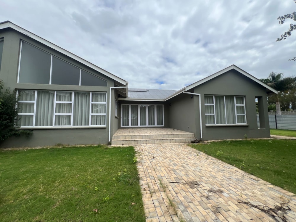 Garden apartment to rent in Chisipite, Zimbabwe - 3ZB1730823 Garden apartment to rent in Chisipite, Zimbabwe - 3ZB1730823