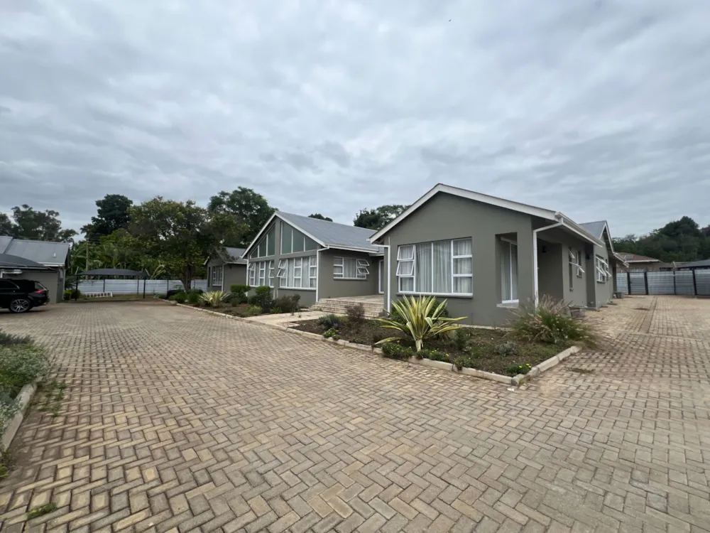 Garden apartment to rent in Chisipite, Zimbabwe - 3ZB1730823 Garden apartment to rent in Chisipite, Zimbabwe - 3ZB1730823
