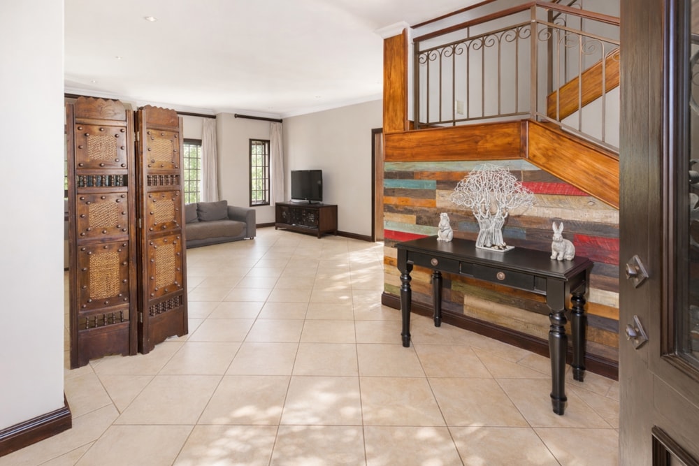 Double-storey house for sale in Boardwalk Meander - PT1730840