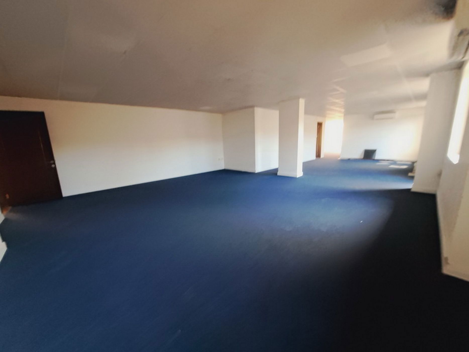 Commercial office to rent in Quatre Bornes, Mauritius - MUR1730916