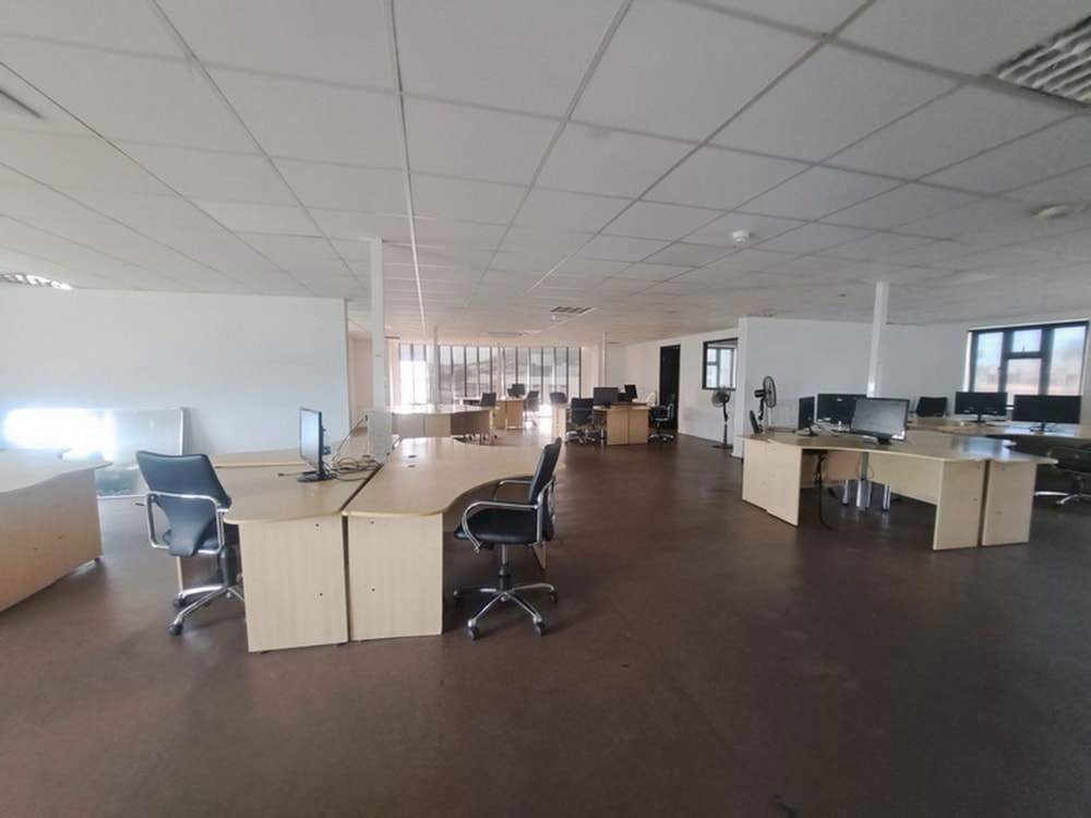 Commercial office to rent in Quatre Bornes, Mauritius - MUR1730921