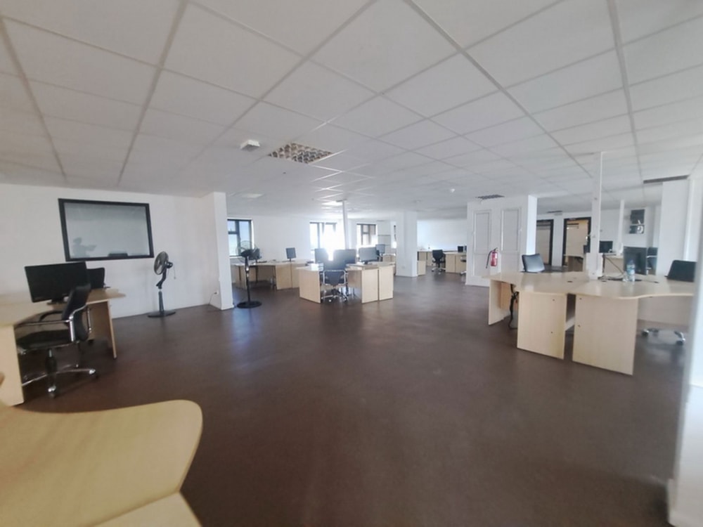 Commercial office to rent in Quatre Bornes, Mauritius - MUR1730921