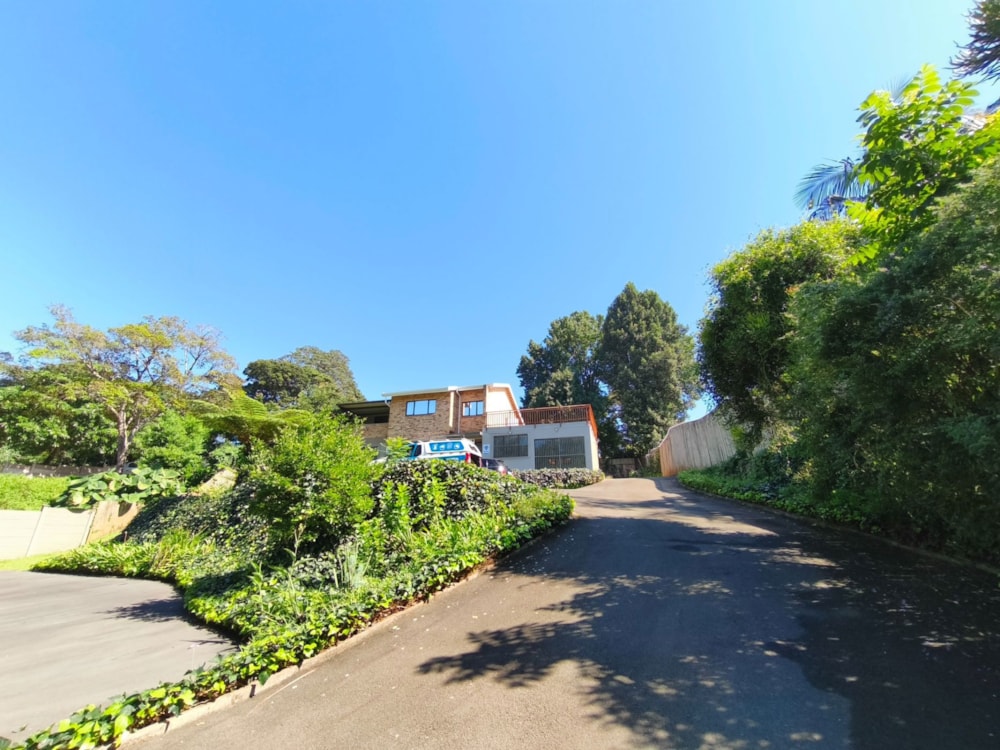 Commercial Building to rent in Kloof - 1KF1730925 Commercial Building to rent in Kloof - 1KF1730925
