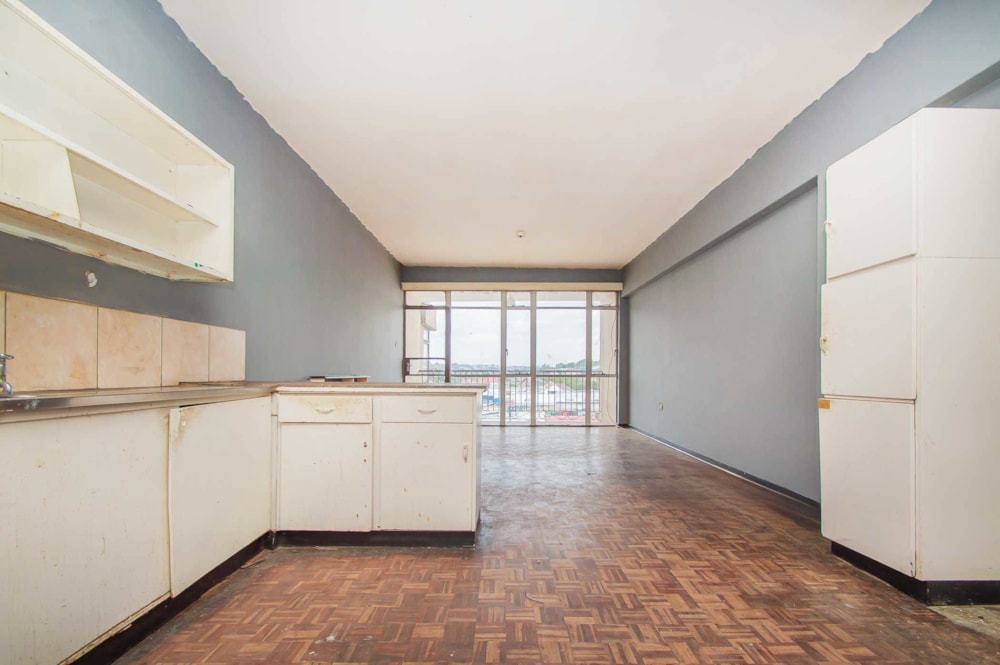 Apartment for sale in Krugersdorp Central - 1KR1731202