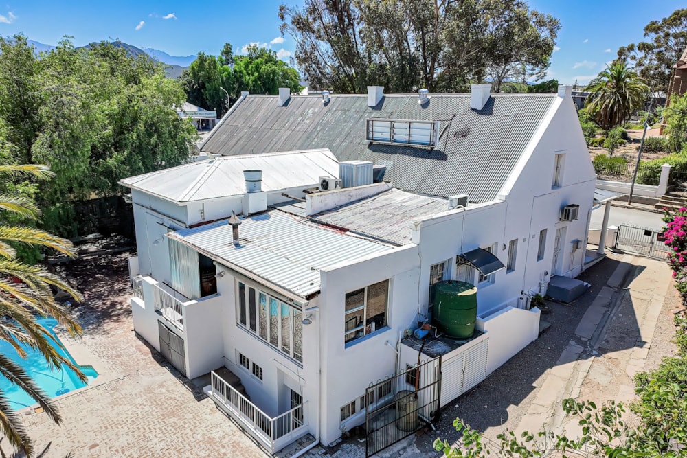 Bed & breakfast for sale in Calitzdorp - 1OU1730964