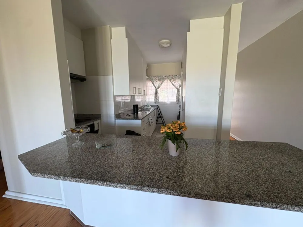 Apartment let in Bluewater Bay, Port Elizabeth, Gqeberha - 1PLZ1730967