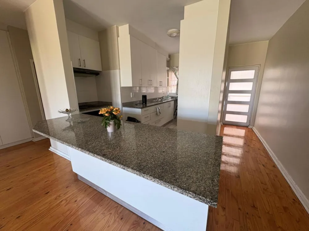 Apartment let in Bluewater Bay, Port Elizabeth, Gqeberha - 1PLZ1730967