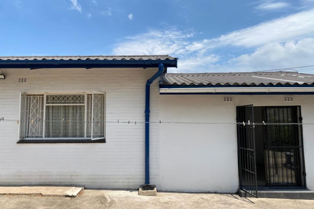 Cottage to rent in Pinelands, Pinetown - 1WP1730987