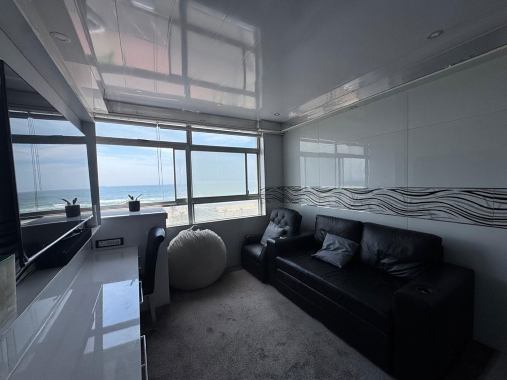 Apartment for sale in South Beach Durban - 1DA1730989 Apartment for sale in South Beach Durban - 1DA1730989