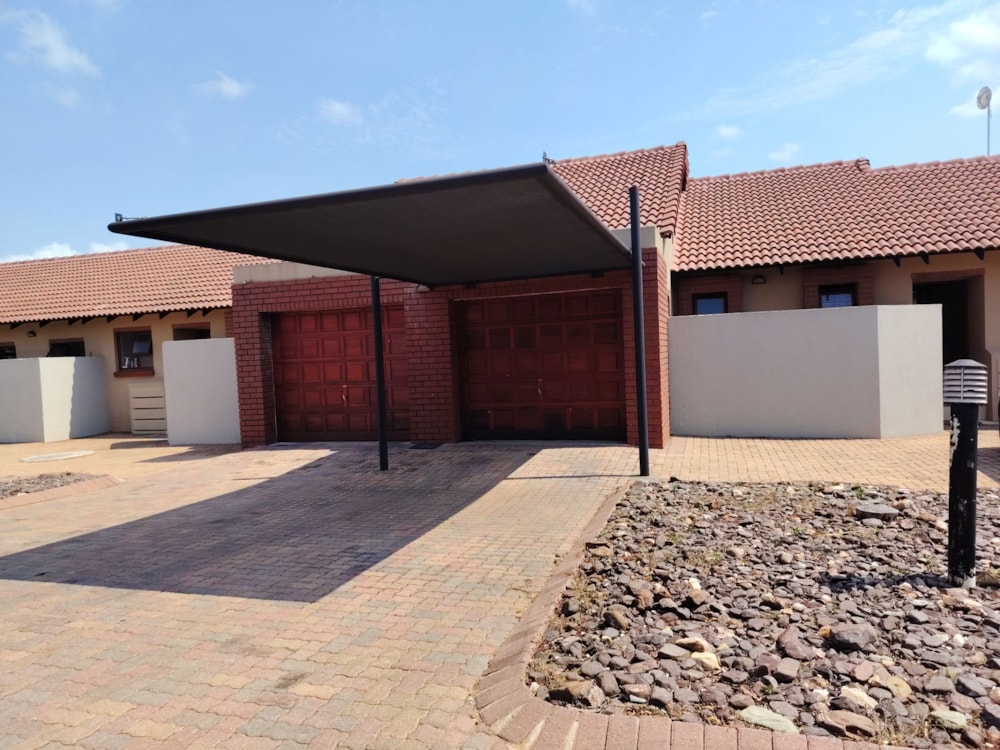 Townhouse for sale in Bendor - 1PS1731377 Townhouse for sale in Bendor - 1PS1731377