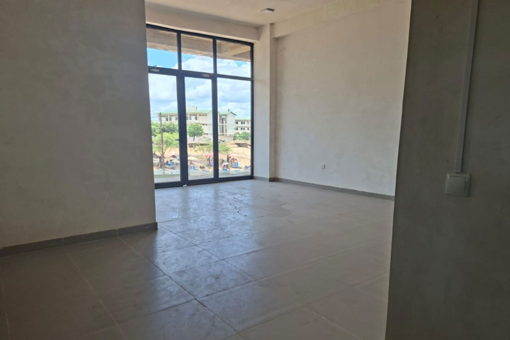 Commercial Building to rent in Tete, Mozambique - 3MQ1731003 Commercial Building to rent in Tete, Mozambique - 3MQ1731003