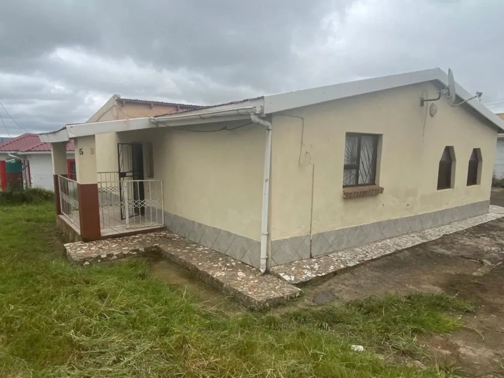 House for sale in Mthatha - 1MH1731011 House for sale in Mthatha - 1MH1731011