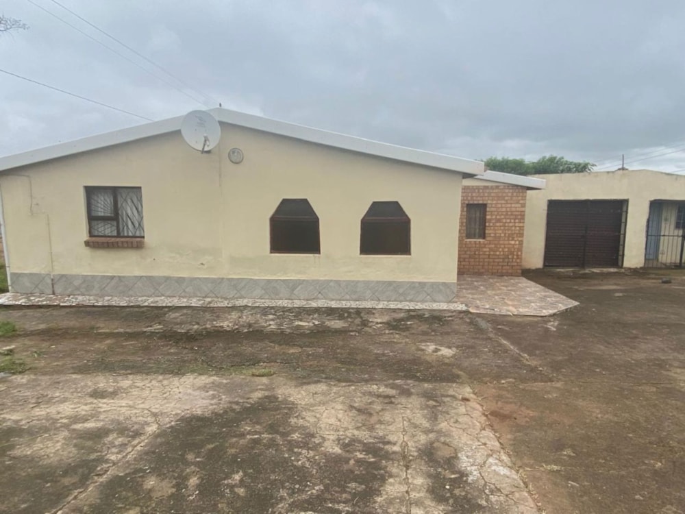 House for sale in Mthatha - 1MH1731011