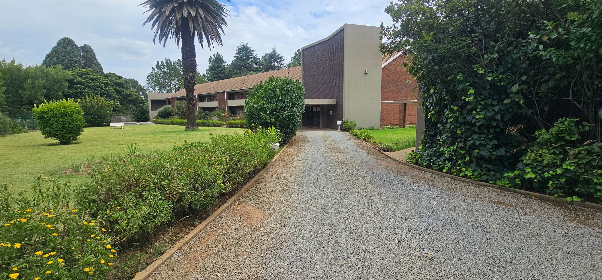 Apartment for sale in Three Rivers Proper - 1VT1731075