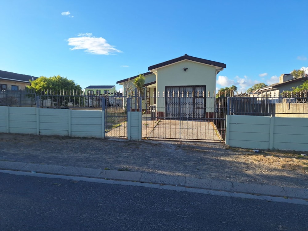 House for sale in Forest Heights, Blue Downs - 1KV1731197