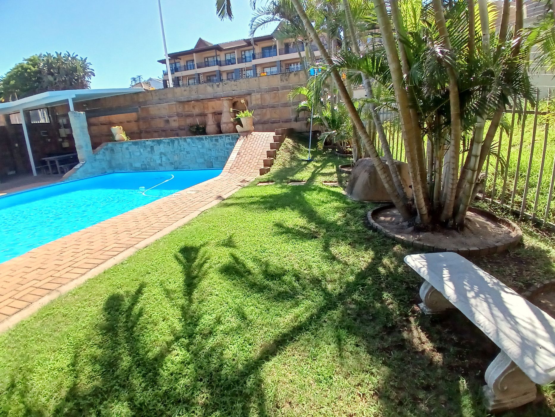 Apartment for sale in Margate - 1PSH1731096