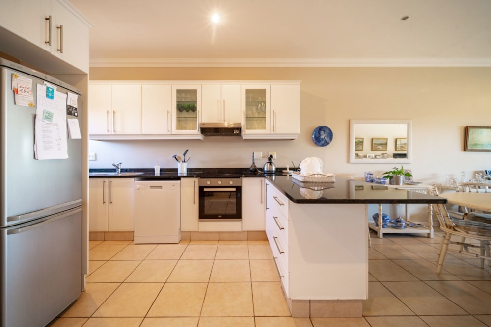 Townhouse to rent in Simbithi Eco Estate - 1BD1731108