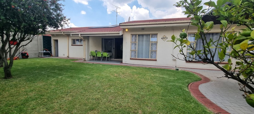 Townhouse for sale in Three Rivers North - 1VT1733264