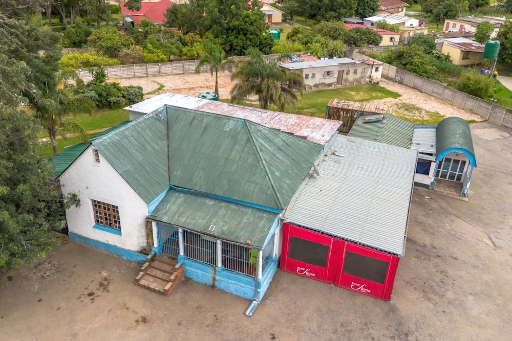 Commercial Building for sale in Hatfield, Zimbabwe - 3ZB1731149 Commercial Building for sale in Hatfield, Zimbabwe - 3ZB1731149