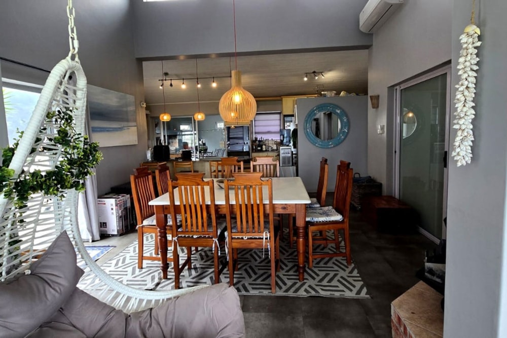 Double-storey house to rent in Cape St Francis - 1SA1731166