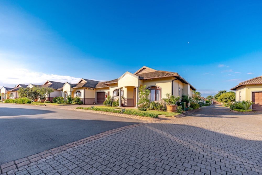 Townhouse for sale in Le Domaine Estate - 1KF1731496