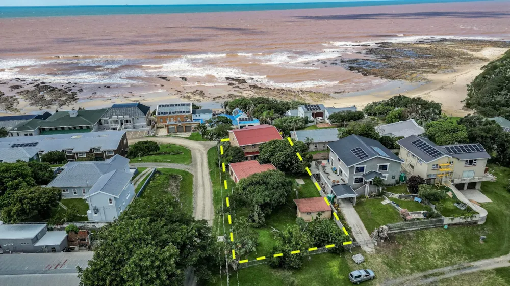 Double-storey house for sale in Kei Mouth - 1EZ1731154 Double-storey house for sale in Kei Mouth - 1EZ1731154