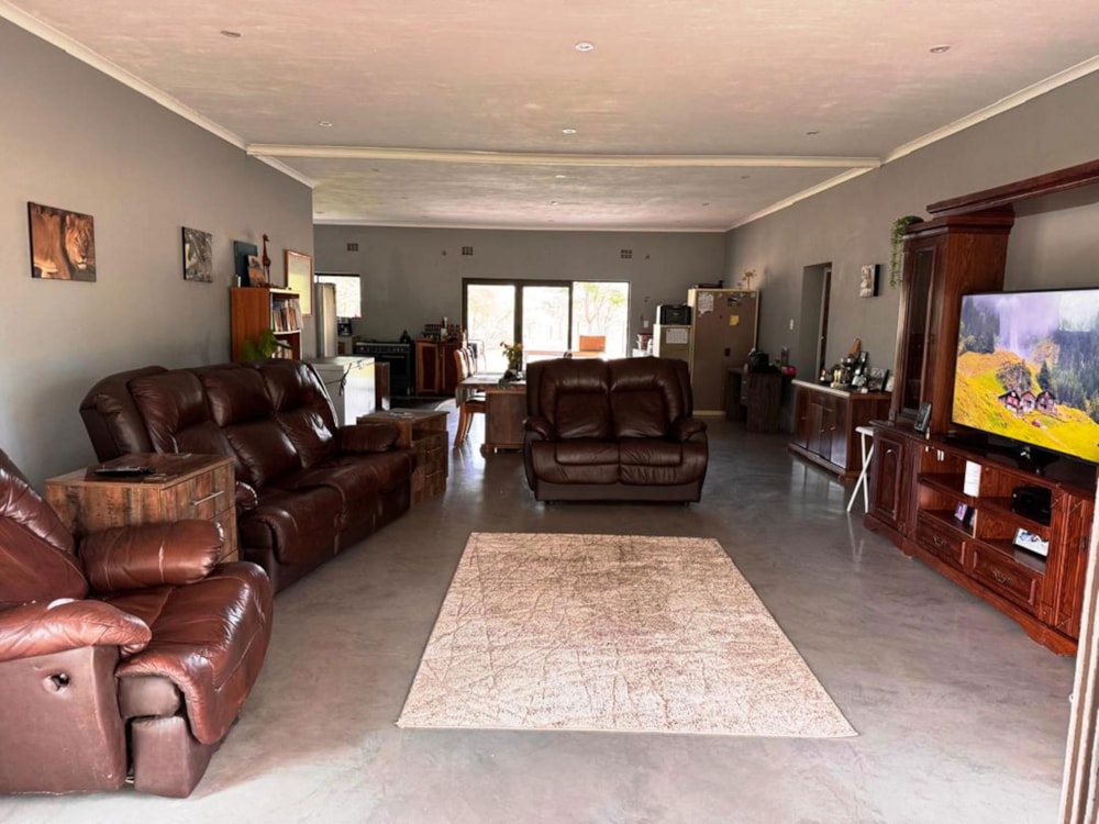 House for sale in Ghanzi, Ghanzi District, Botswana - 3BO1731172