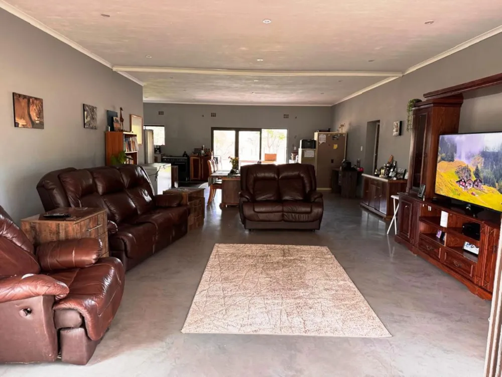 House for sale in Ghanzi, Ghanzi District, Botswana - 3BO1731172 House for sale in Ghanzi, Ghanzi District, Botswana - 3BO1731172