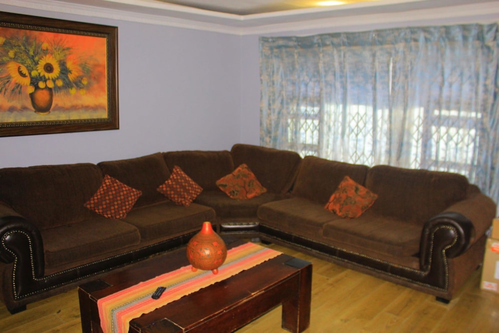 House for sale in Kwa Nobuhle - 1UK1731319 House for sale in Kwa Nobuhle - 1UK1731319