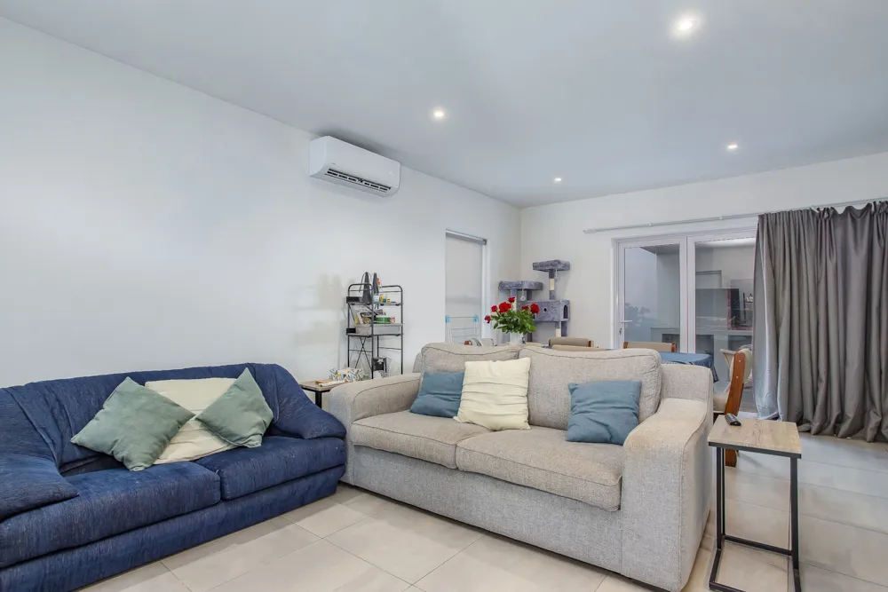 Townhouse for sale in Paarl - TK1733306 Townhouse for sale in Paarl - TK1733306