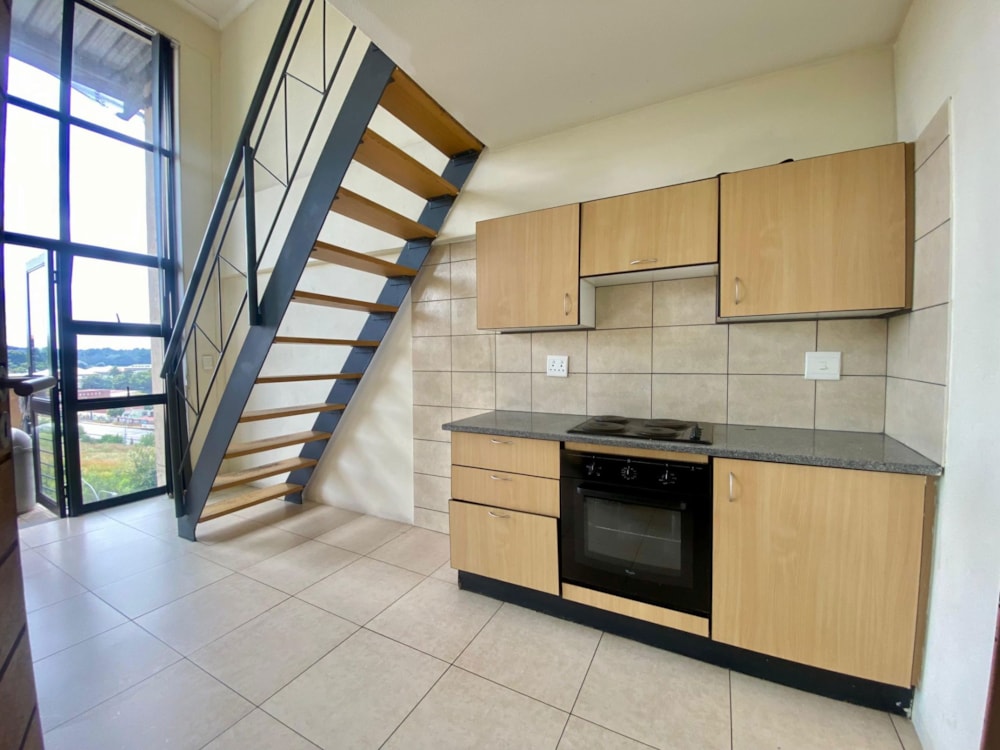 Apartment to rent in Braamfontein Werf - JBL1731304