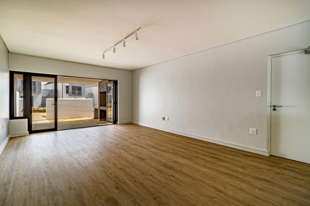 Townhouse to rent in Newinbosch - STL1731337