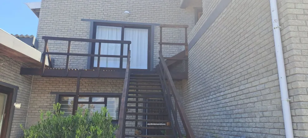House let in Franskraal - 1SW1731371