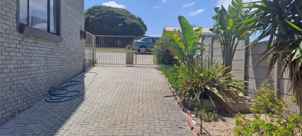 House let in Franskraal - 1SW1731371