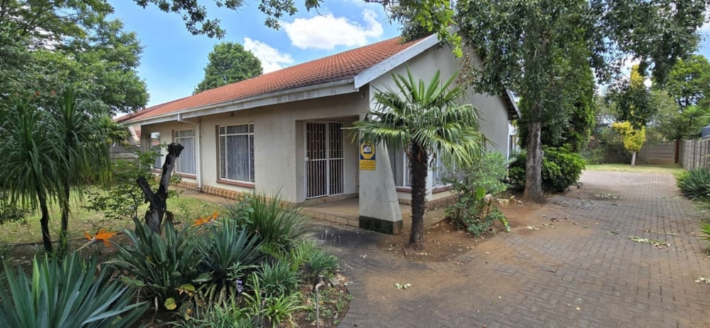 House for sale in Vanderbijlpark SE 6 - 1VT1731469 House for sale in Vanderbijlpark SE 6 - 1VT1731469