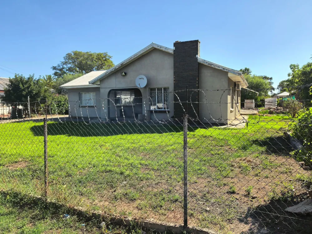 House sold in Beaufort West - 1KK1731455 House sold in Beaufort West - 1KK1731455