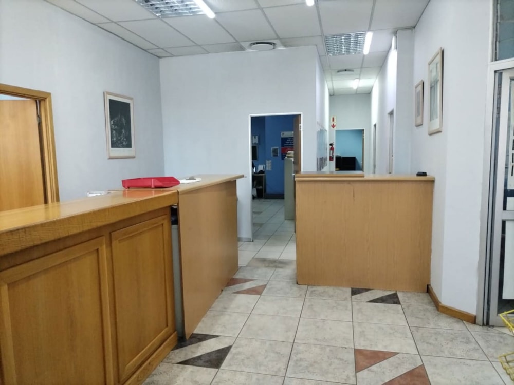 Commercial Building to rent in Springs Central - 1SP1731474