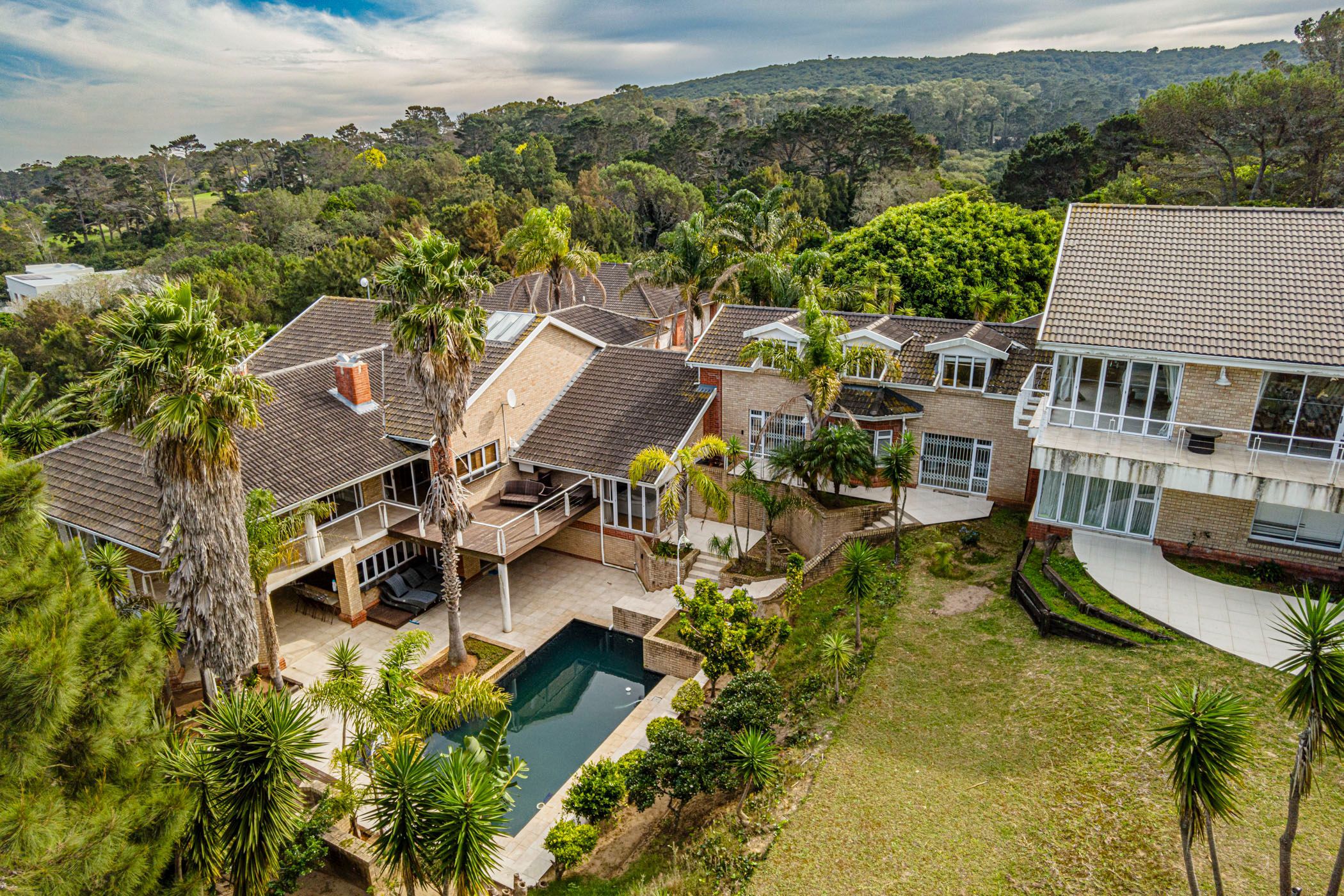 House for sale in Theescombe - 1PLZ1731532