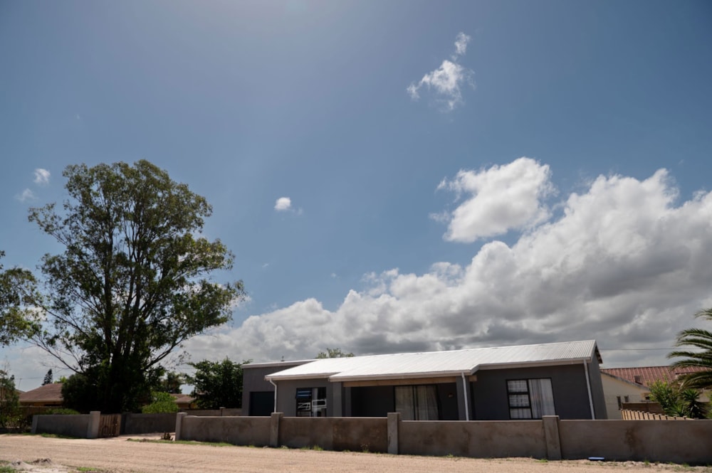 House for sale in Albertinia - 1SR1731513