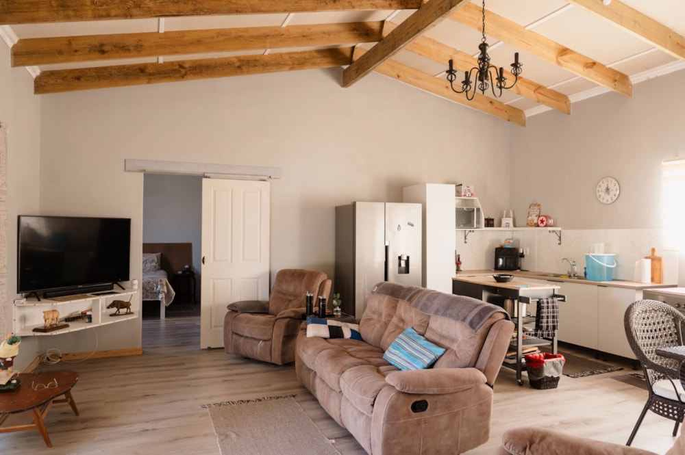 House for sale in Albertinia - 1SR1731513