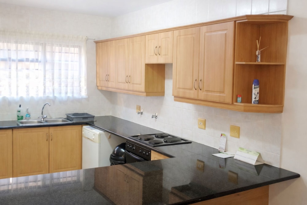 Townhouse to rent in St Michaels on Sea - 1PSH1731554