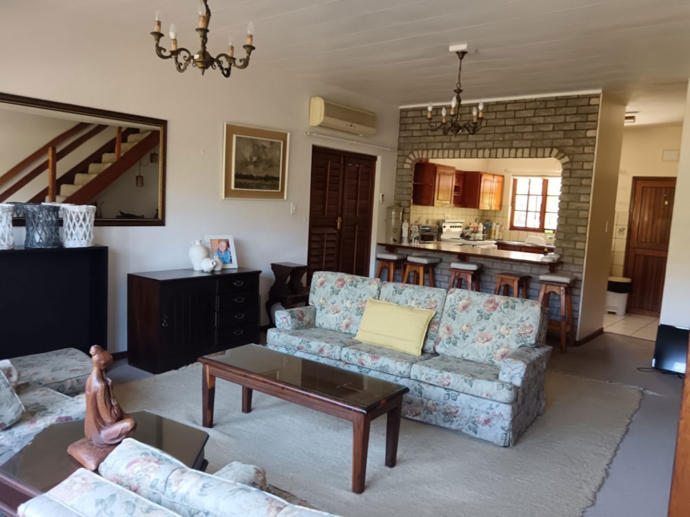 Townhouse for sale in Scottburgh - 1si1731623
