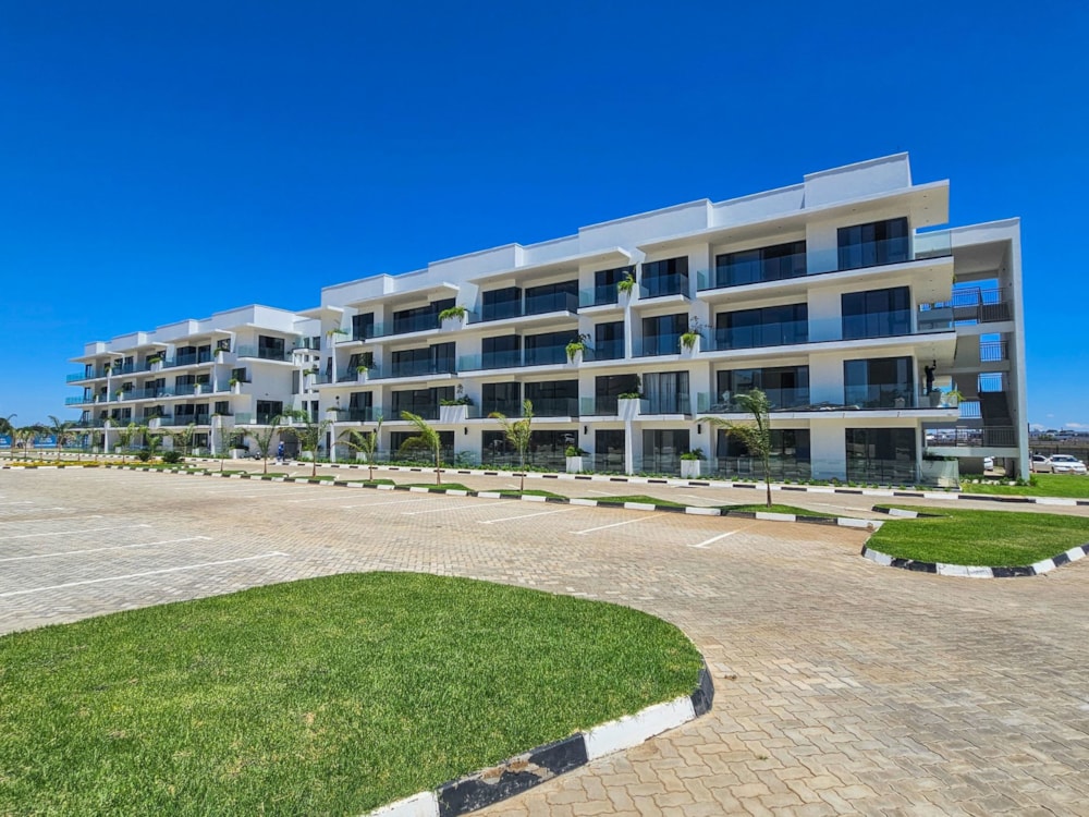 Apartment for sale in Borrowdale West, Zimbabwe - 3ZB1731591